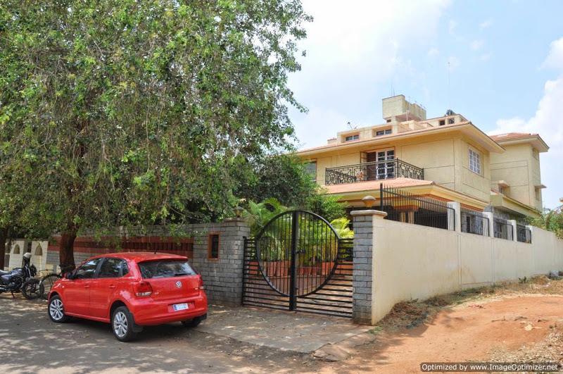 Suvarna Luxury Home Stay Mysore Esterno foto